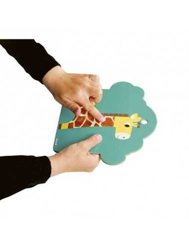 Juego sensorial con texturas de animales de la sabana