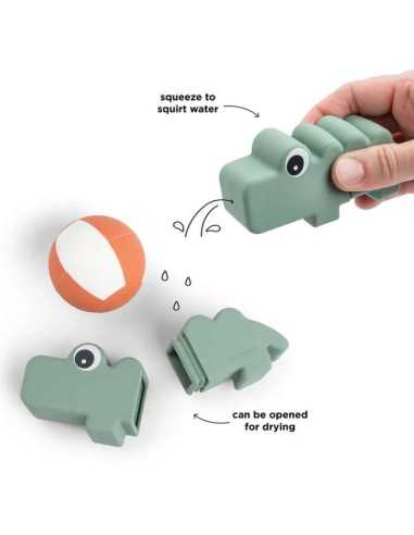 Comprar Juguete lanza chorro para el baño - Croco Verde- Done by Deer| Tiendas en Madrid