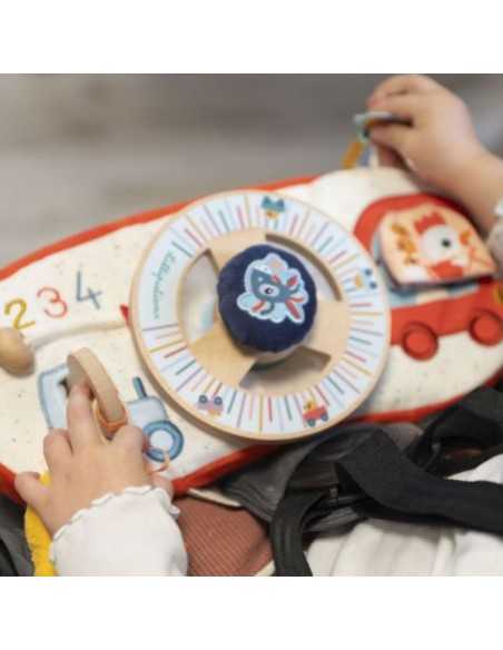 Granja Panel de Actividades- Coche | Lilliputiens