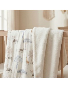 Manta de microfibra Tanzania de Bimbidreams con estampado de animales 2