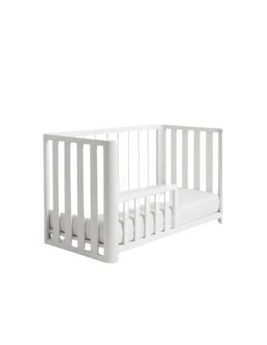 Cuna Doco Sleeping - uso de cama montessori con accesorio barrera Cuna Doco Sleeping - uso de cama montessori con accesorio barrera
