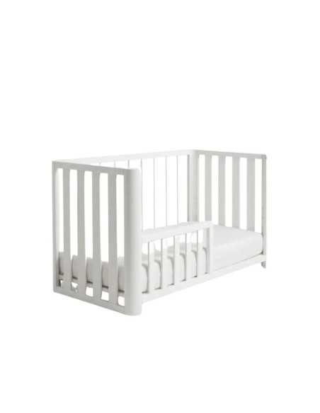 Cuna Doco Sleeping - uso de cama montessori con accesorio barrera Cuna Doco Sleeping - uso de cama montessori con accesorio barrera