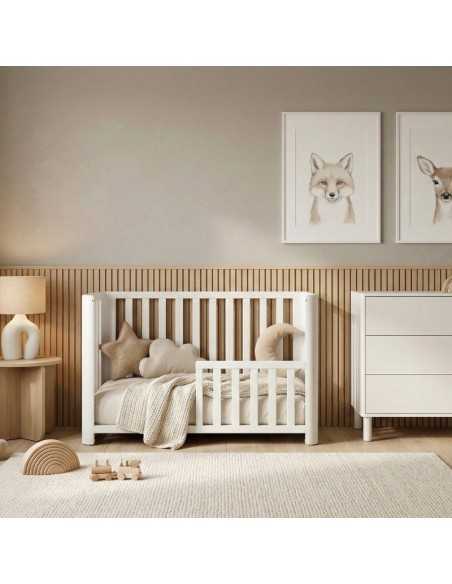 Habitacion con cuna Doco Sleeping transformada a cama Montessori Habitacion con cuna Doco Sleeping transformada a cama Montessori