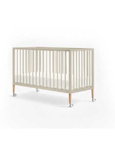 Cuna Tesori de Cotinfant 120 x 60 cm con patas y ruedas en color beige Cuna Tesori de Cotinfant 120 x 60 cm con patas y ruedas en color beige