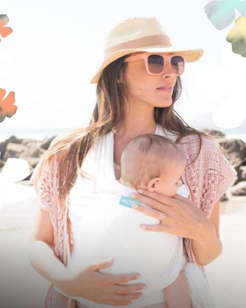 el fular elástico de bambu es la opción ideal para portear en verano por su ligereza y transpirabilidad