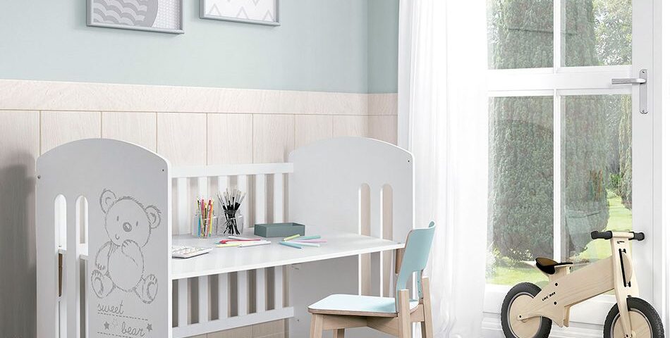 cuna convertible en escritorio