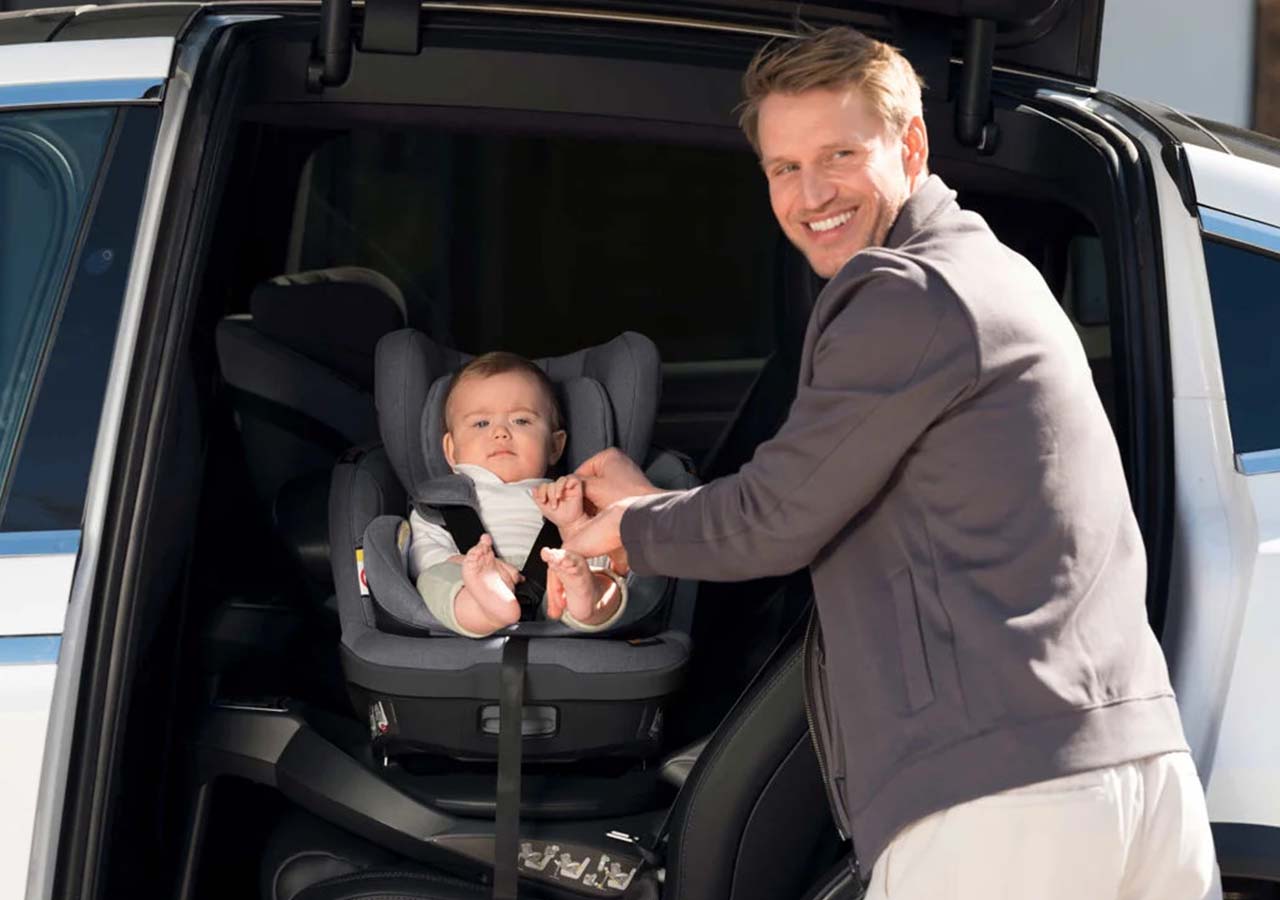 BeSafe iZi Twist B i-Size silla de coche a contramarcha con base ISOFIX
