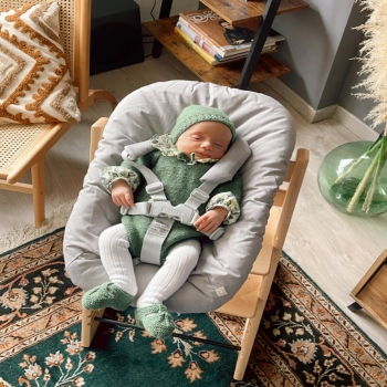 Acerca a tu recién nacido al corazón de la familia 😍💚
Gracias al accesorio Newborn Set para la Tripp Trapp, comparte momentos únicos con tu recién nacido.
¿Cómo es de adorable el pequeño de @missgutstein? ¡Gracias por confiar en Stokke!

#tripptrapp #trona #stokke